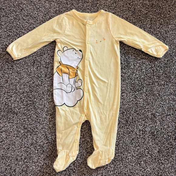 6-9mo Disney Baby Winnie the Pooh One-Piece Footies Sleepers Set Lot of 2 Yellow - Picture 6 of 8